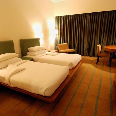 Hotel Parc Estique Pune Zewnętrze zdjęcie