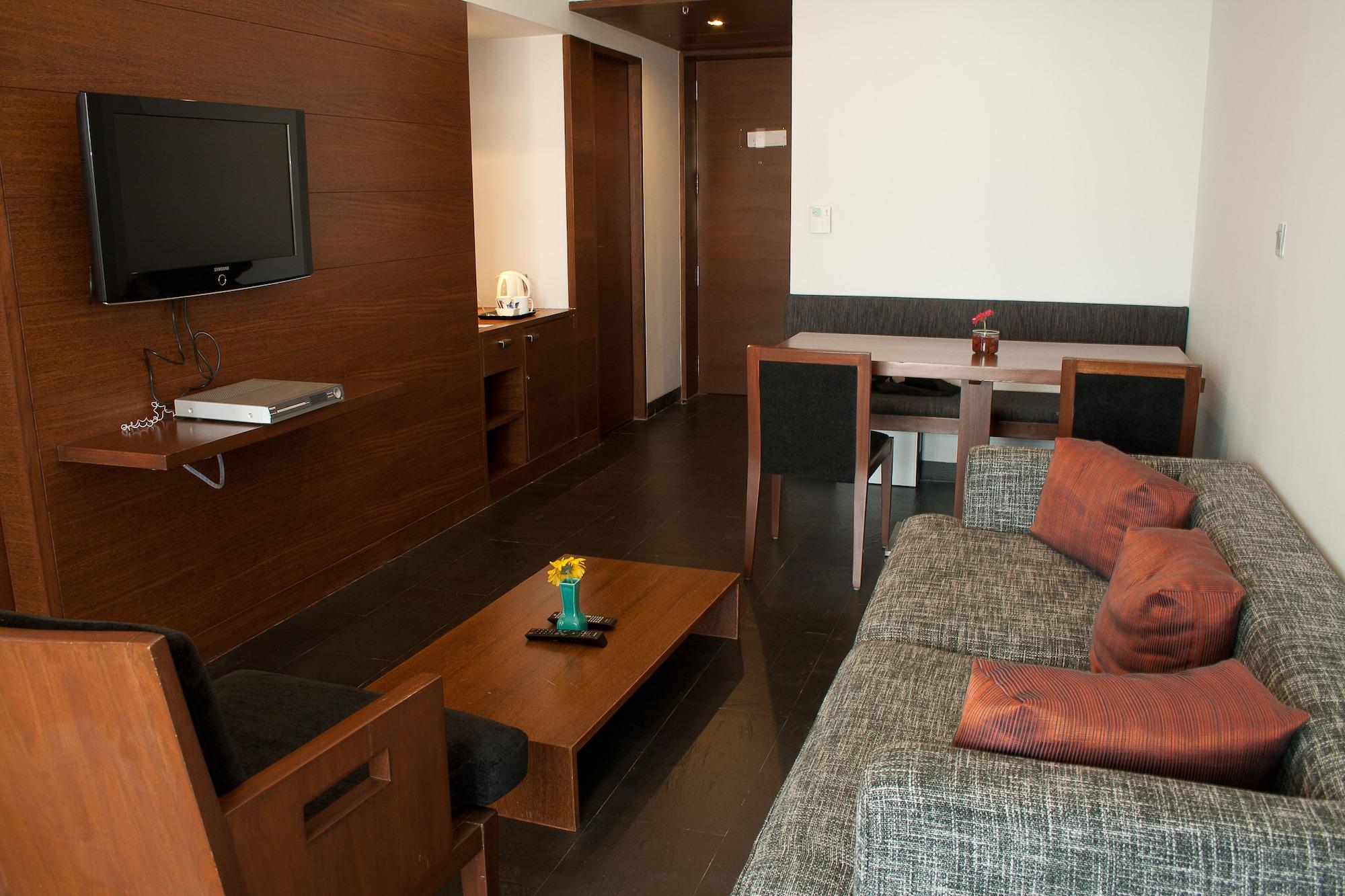 Hotel Parc Estique Pune Zewnętrze zdjęcie