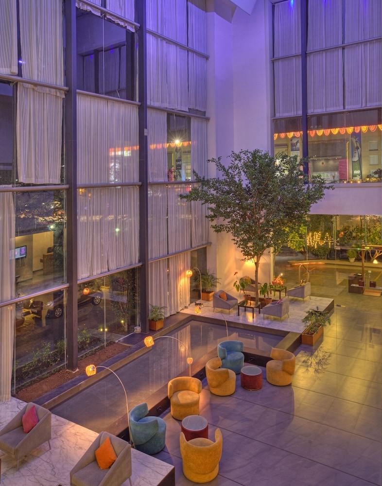 Hotel Parc Estique Pune Zewnętrze zdjęcie
