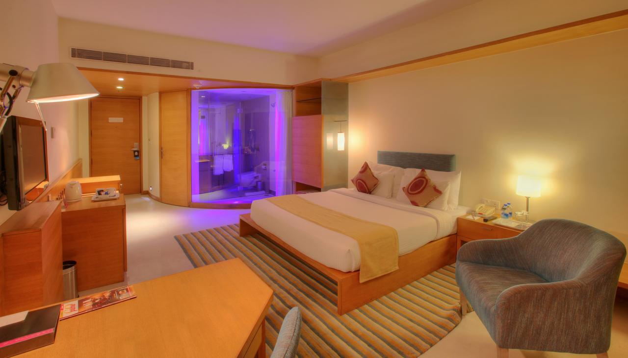 Hotel Parc Estique Pune Zewnętrze zdjęcie