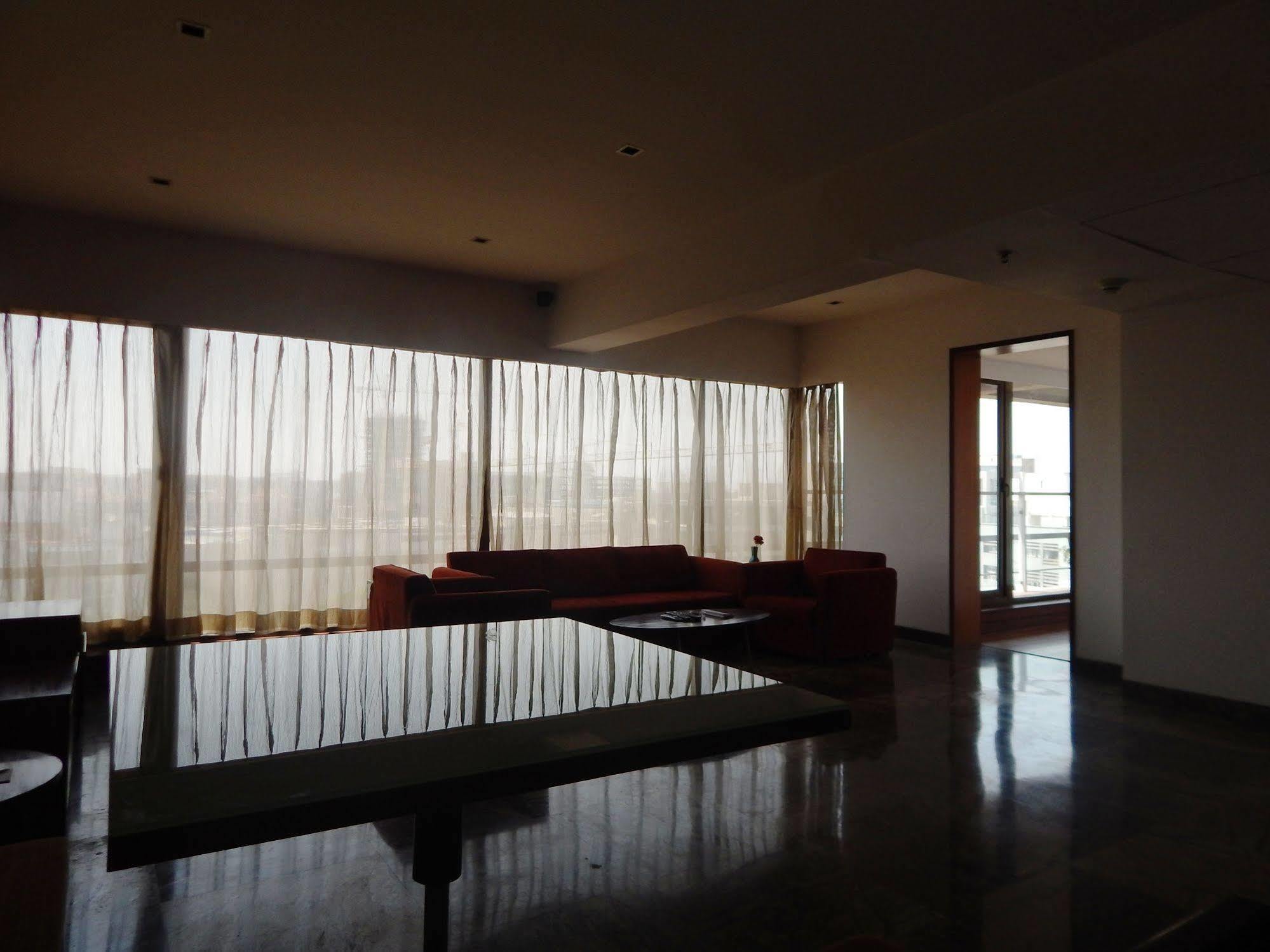Hotel Parc Estique Pune Zewnętrze zdjęcie